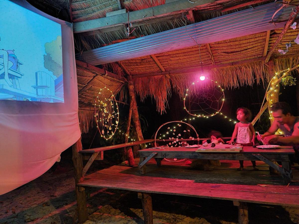 ホテル Crusoe Koh Takiev Island Koh Ta Kiev エクステリア 写真