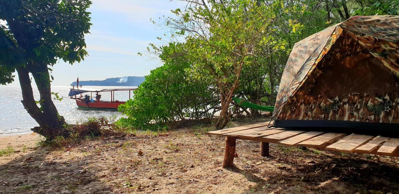 ホテル Crusoe Koh Takiev Island Koh Ta Kiev エクステリア 写真