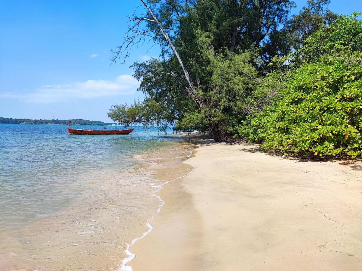 ホテル Crusoe Koh Takiev Island Koh Ta Kiev エクステリア 写真