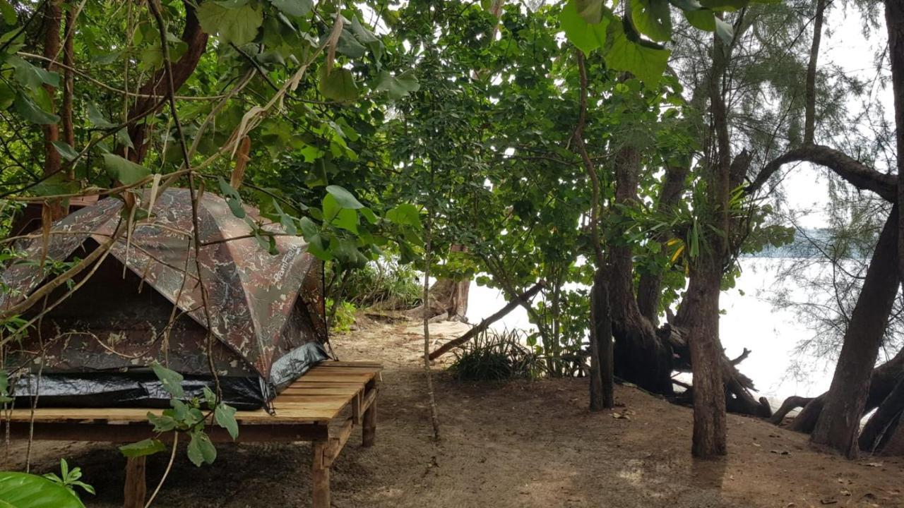 ホテル Crusoe Koh Takiev Island Koh Ta Kiev エクステリア 写真