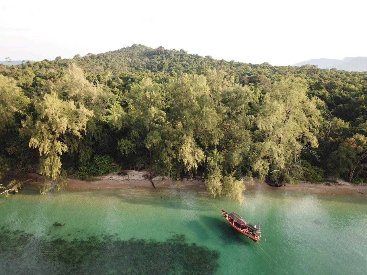 ホテル Crusoe Koh Takiev Island Koh Ta Kiev エクステリア 写真