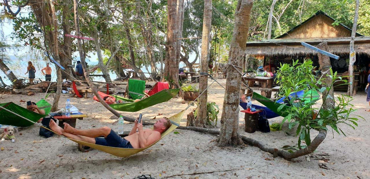 ホテル Crusoe Koh Takiev Island Koh Ta Kiev エクステリア 写真